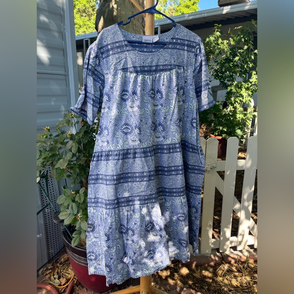 Vermont Country Store size XL 100% cotton $25